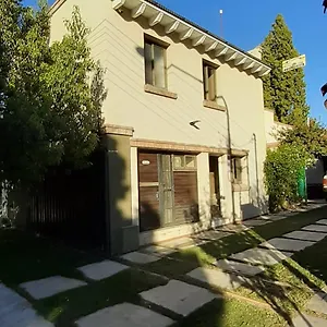  Apartamento Duplex Frente Al Club De Campo Argentina